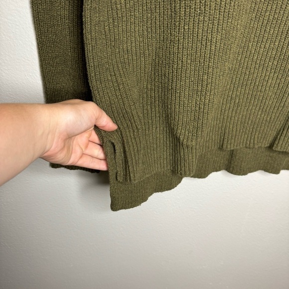 Madewell Thompson Pocket Pullover Sweater in Heather Elm Green Knit Sweater - Picture 9 of 13